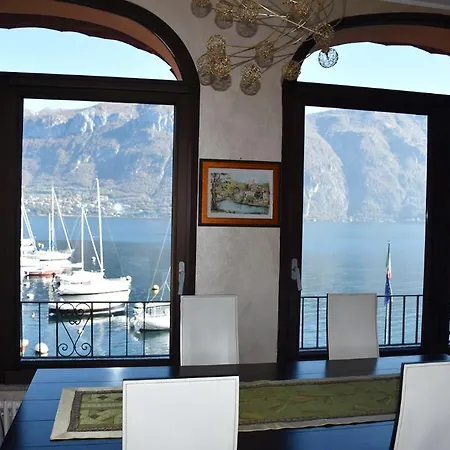 Lakeside Apartment *